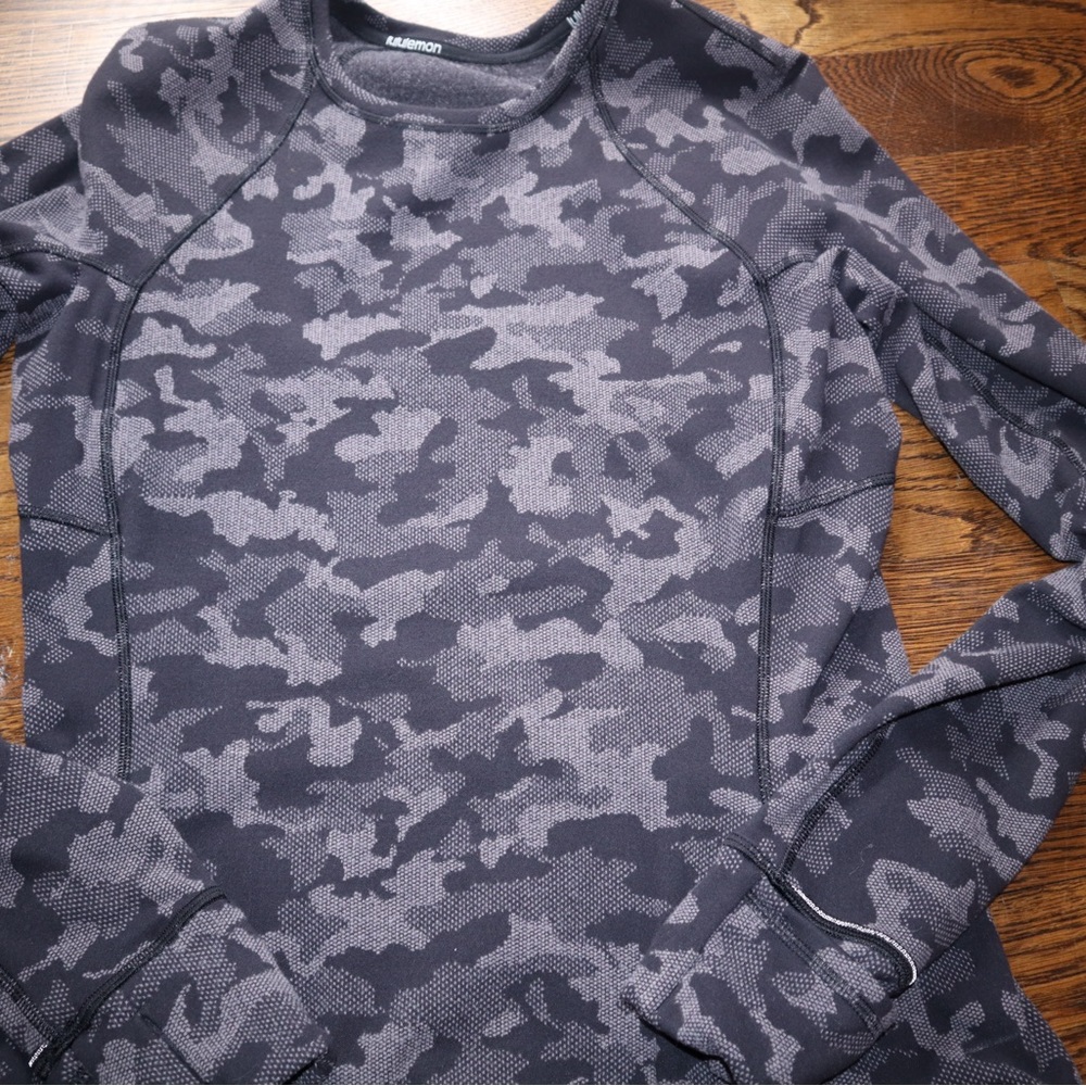 Iululemon long sleeve top size 10